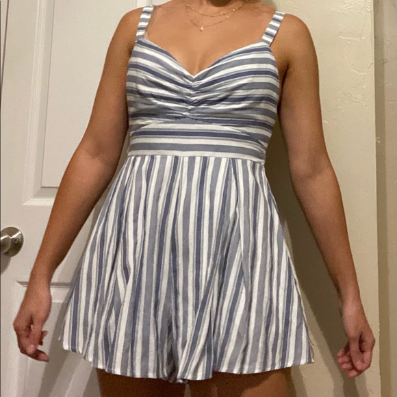 Baby blue and white striped romper - Picture 1 of 3